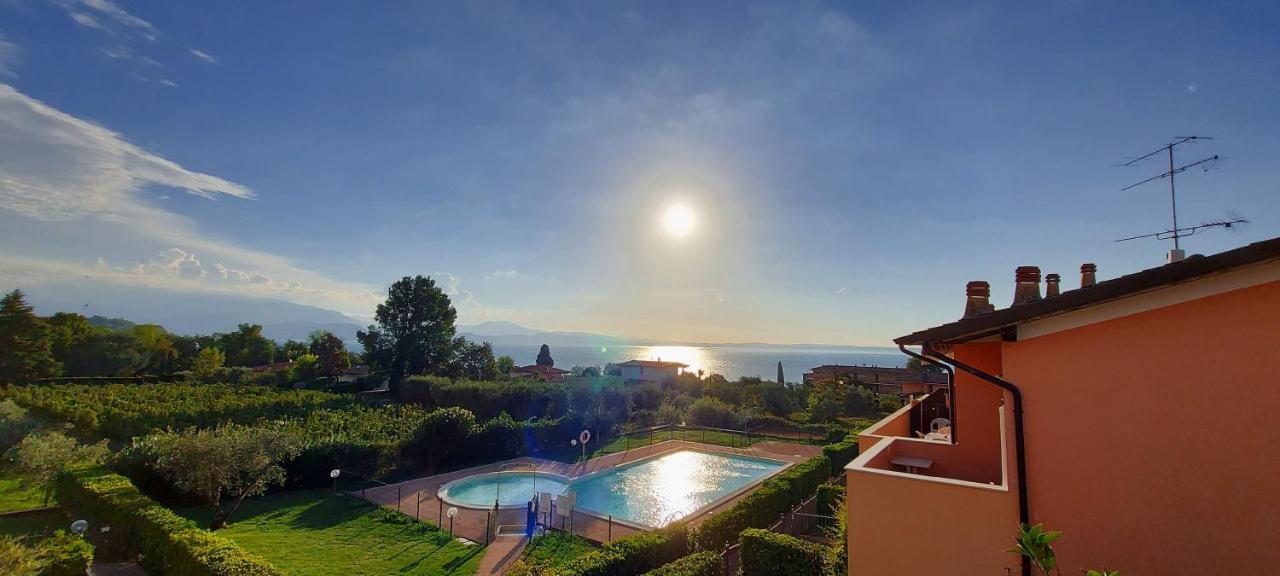 מנרבה דל גארדה Hotel Florence מראה חיצוני תמונה