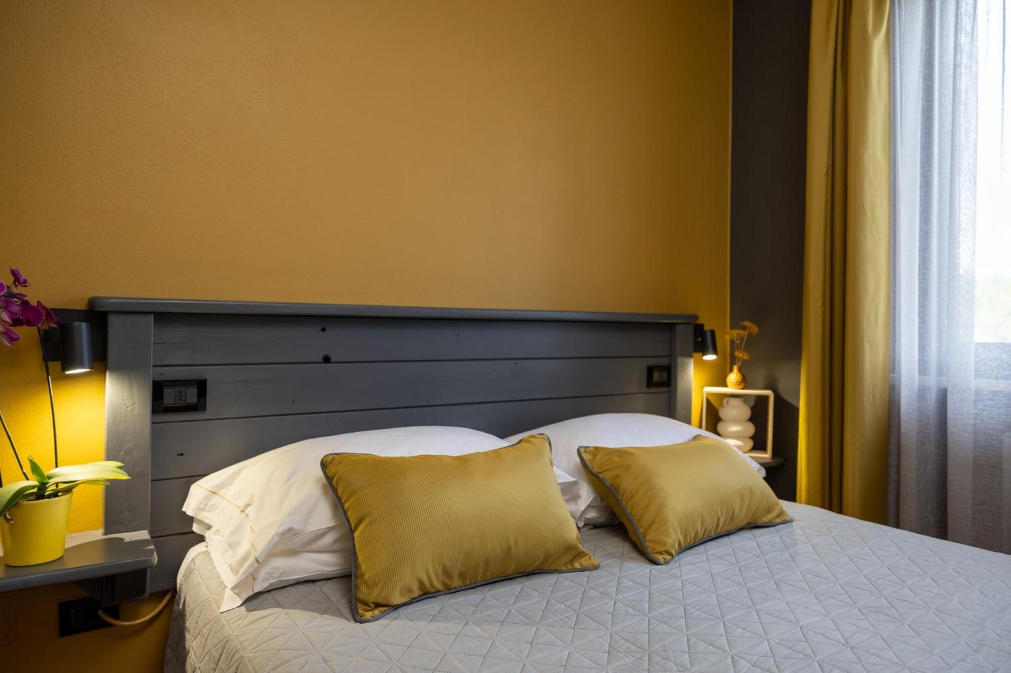 מנרבה דל גארדה Hotel Florence חדר תמונה