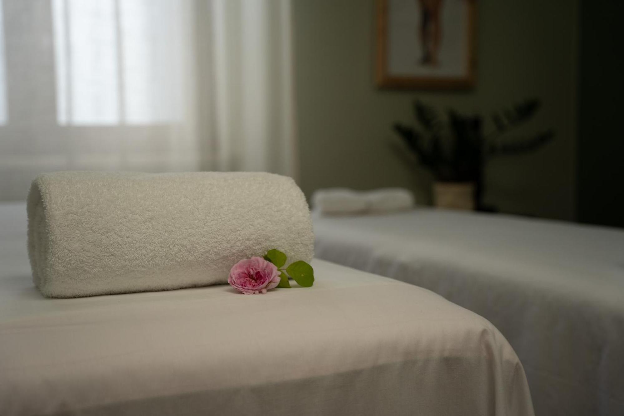 מנרבה דל גארדה Hotel Florence מראה חיצוני תמונה